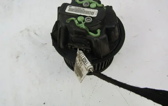 Dacia Logan I Heater fan/blower N106609Z