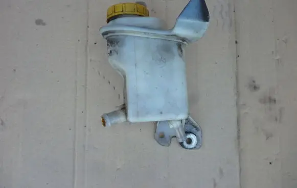 Fiat Doblo Power steering fluid tank/reservoir 