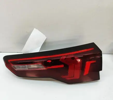 BMW X2 U10 Tailgate rear/tail lights 9448826