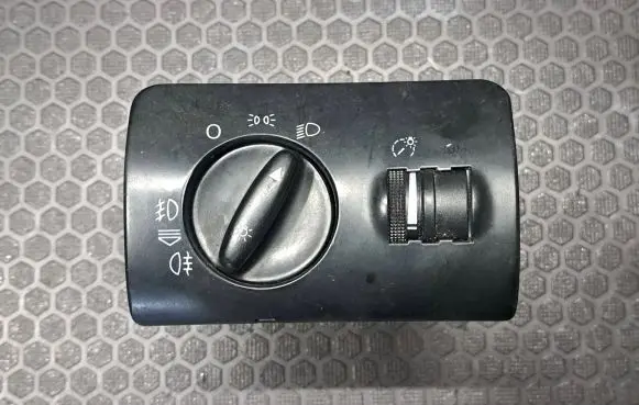 Audi A6 S6 C5 4B Light switch 4B1941531B 04052402 11BK1048