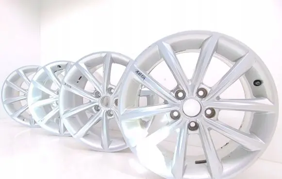 Audi TT TTS Mk2 R17 alloy rim 8J0601025BE
