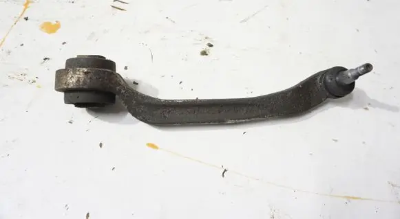 Volkswagen Phaeton Front lower control arm/wishbone