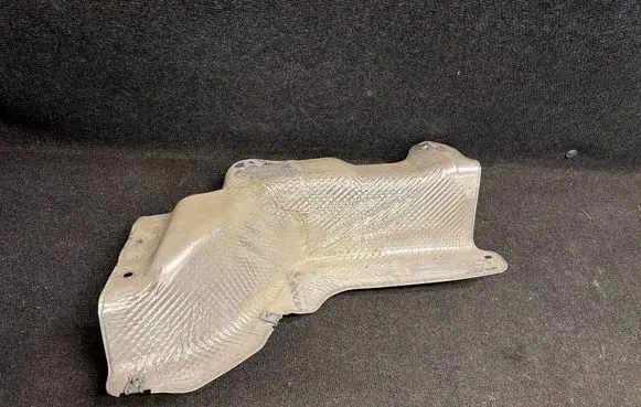 Jeep Grand Cherokee WL Exhaust heat shield 68381517AB