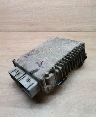 Chrysler Voyager Engine control unit/module ECU 04748429AF 815410