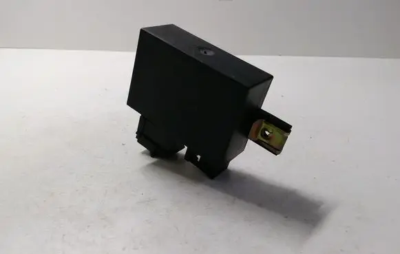 Mercedes-Benz E W210 Immobilizer control unit/module 2108202826 5WK4687