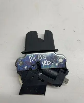 Audi A4 S4 B8 8K Tailgate/trunk/boot lock/catch/latch 4F5827505D