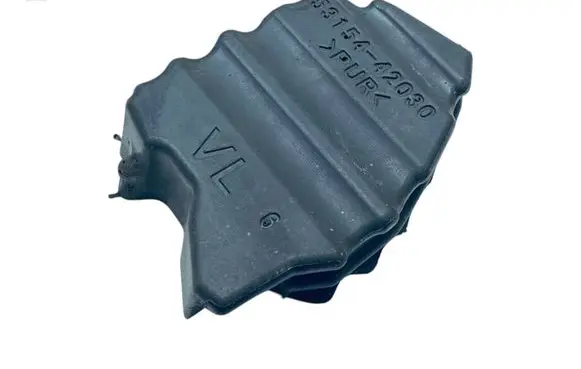Toyota RAV 4 (XA50) Fender foam support/seal 5315442030