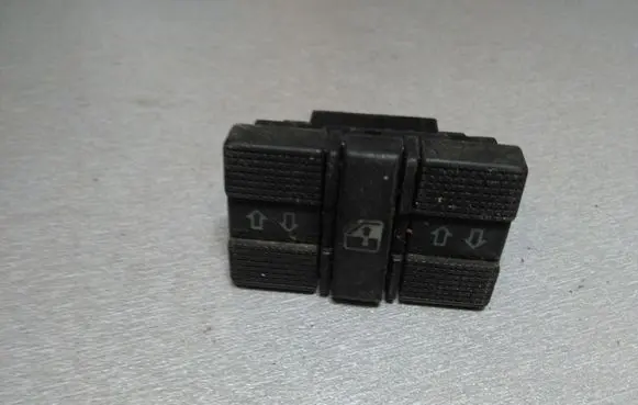 Volkswagen PASSAT B4 Electric window control switch 3A0959855