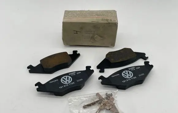 Volkswagen Golf II Brake pads (front) 191698151E 191615115K