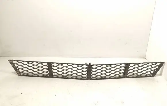 Mercedes-Benz E W211 Front bumper lower grill A2118850122