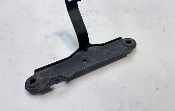 BMW X3M F97 Radiator mount bracket 51647400115 1287590601