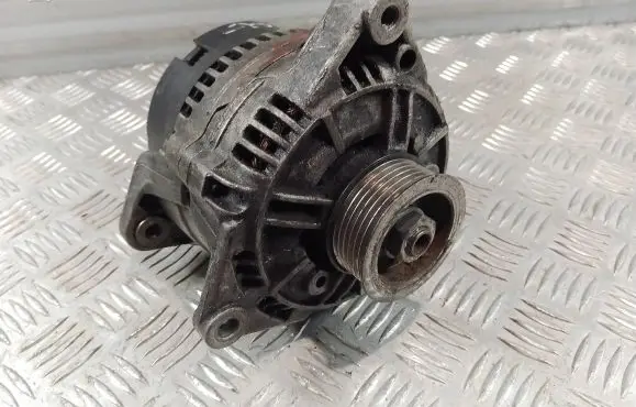 Audi A6 S6 C5 4B Generator/alternator