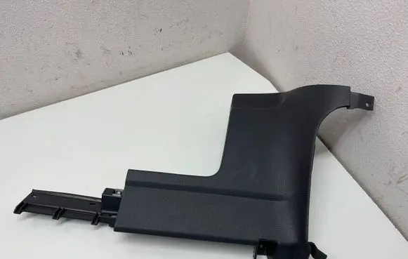 Volkswagen Golf VI Dashboard lower bottom trim panel 5K1858368B 5K1858366B