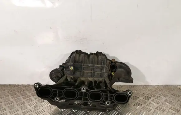 Suzuki Grand Vitara II Intake manifold