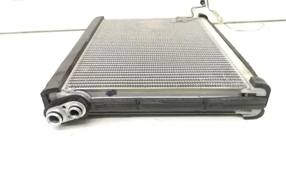 Lexus IS 220D-250-350 Air conditioning (A/C) radiator (interior) 02J226161M