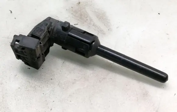 Mercedes-Benz C W202 Outside/external air temperature sensor 2105450024