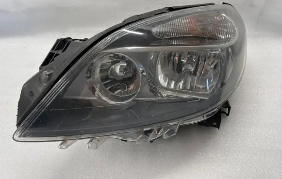 Mercedes-Benz B W246 W242 Headlight/headlamp A2468200161 0301271201