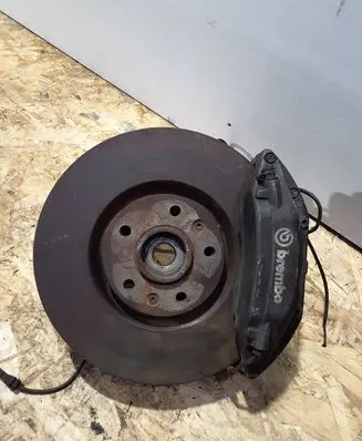 Peugeot 607 Front wheel hub