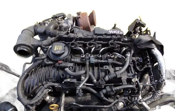 Jaguar XE Fuel injector G4D39K546AB 204DTD