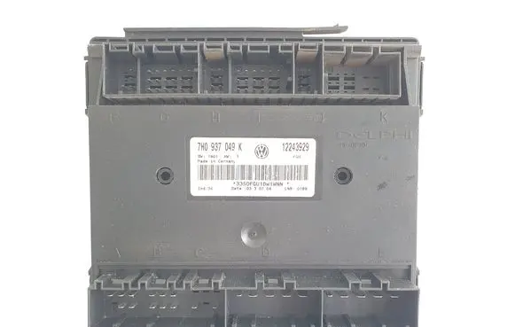 Volkswagen Transporter - Caravelle T5 Comfort/convenience module 7H0937049K
