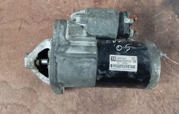 Mitsubishi Endeavor Starter motor MR994145