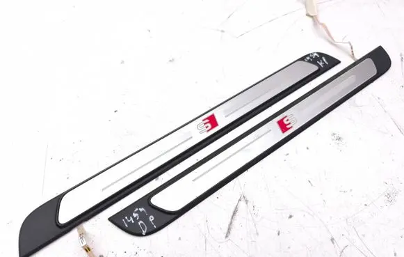 Audi Q4 Sportback e-tron Front sill trim cover 8Y0947417A