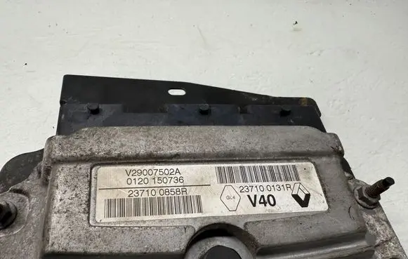 Renault Scenic III - Grand scenic III Engine control unit/module 237100131R