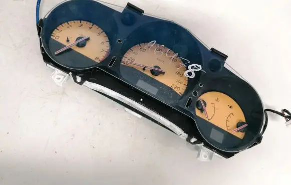 Nissan Murano Z50 Speedometer (instrument cluster)