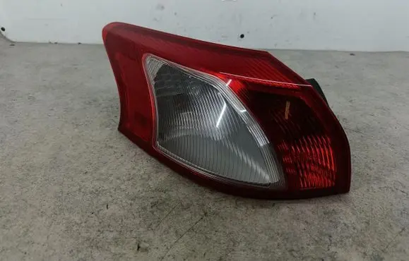 Mitsubishi Lancer X Rear/tail lights 22087977