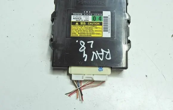 Toyota RAV 4 (XA30) Transfer box differential control unit 89630-42040 0795009600