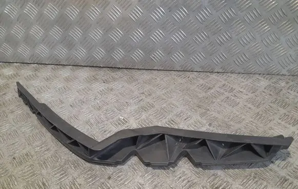 Skoda Octavia Mk2 (1Z) Front bumper mounting bracket 1Z0807183A