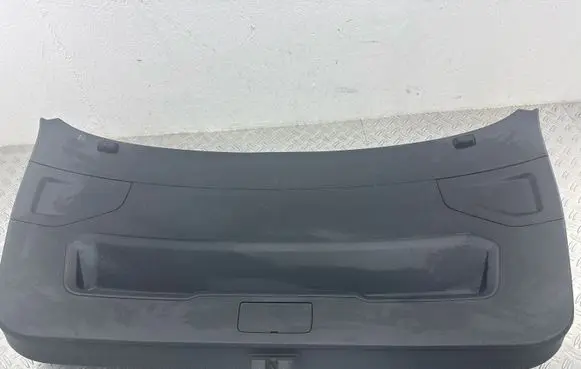 Seat Ateca Tailgate/boot cover trim set 575867601B 575867601C