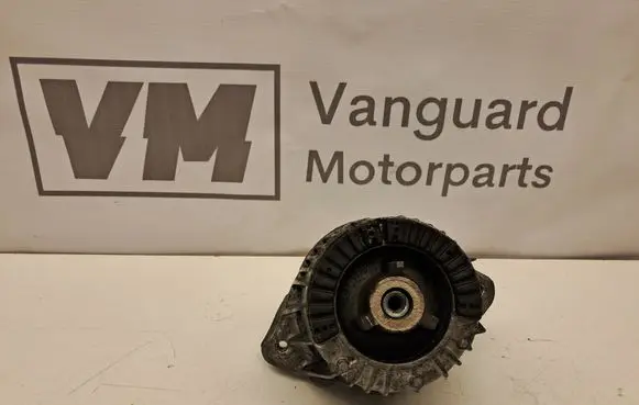 Engine mount bracket