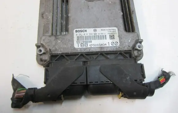 Fiat Punto (188) Engine control unit/module 55199898 0281010998