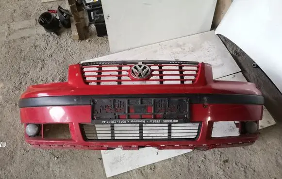 Volkswagen Sharan Front bumper