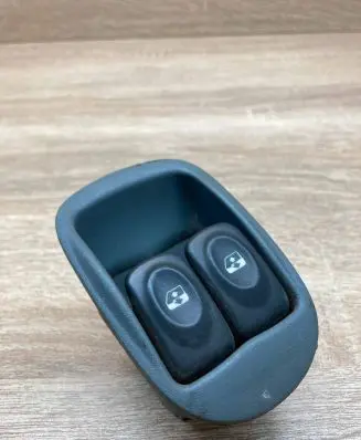 Renault Scenic I Electric window control switch 7700836269