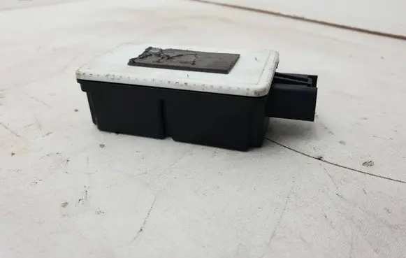 Door central lock control unit/module