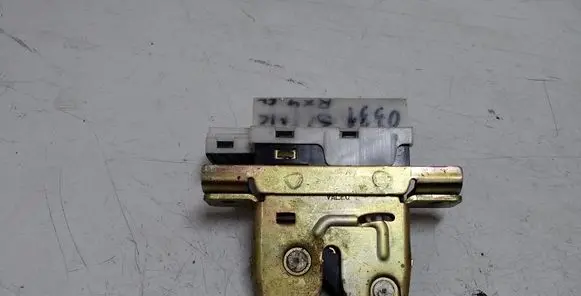 Renault Scenic RX Tailgate/trunk/boot lock/catch/latch