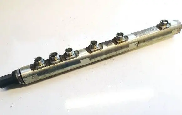 BMW 7 E65 E66 Fuel main line pipe 779249101 F00RL00095