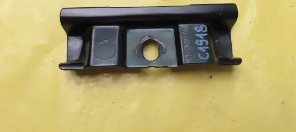 Mercedes-Benz C W204 Battery bracket A2046280041