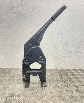 Opel Movano B Hand brake release handle 8200688676