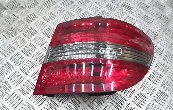 Mercedes-Benz B W245 Rear/tail lights a1698202664