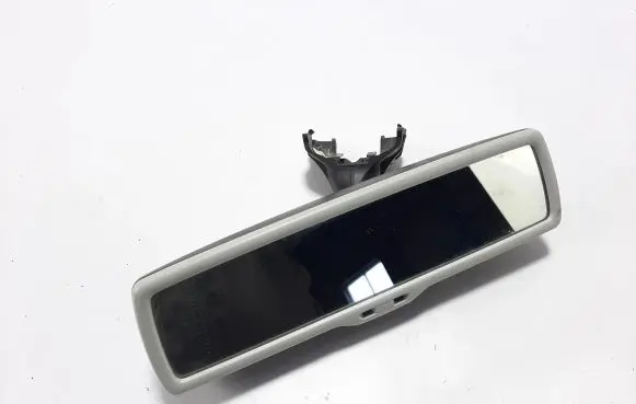 Volkswagen Tiguan Rear view mirror (interior)