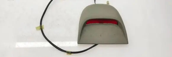Subaru Legacy Third/center stoplight