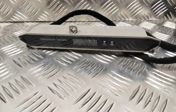 KIA Sorento Clock 945102P105 20140619