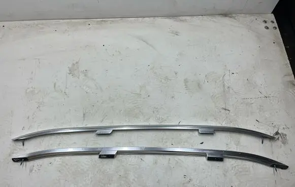 Audi A4 S4 B6 8E 8H Roof bar rail 8K9860021E
