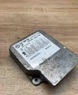 Volkswagen Caddy Airbag control unit/module 6Q0909605AJ 5WK43352