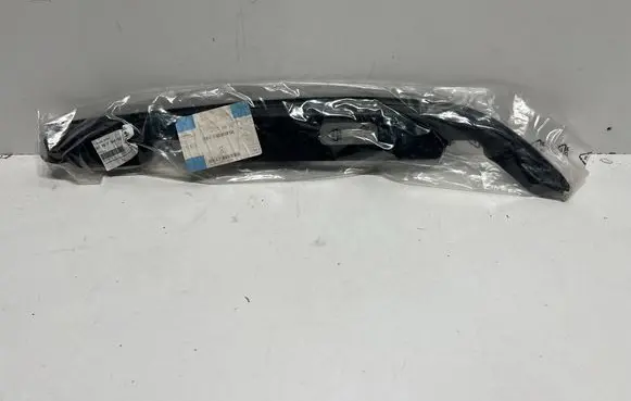 Mini Clubman F54 Front door rubber seal 7344152