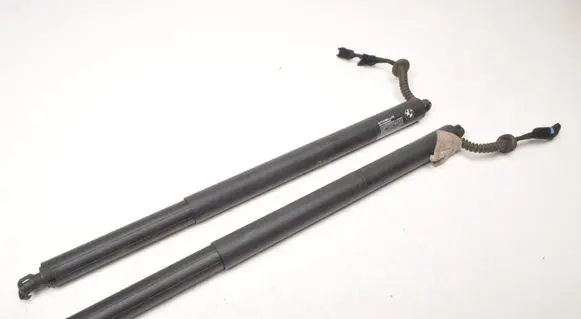 BMW 2 F46 Tailgate strut 7432771