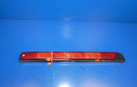 Mercedes-Benz GLA W156 X156 Emergency warning sign A1718900197